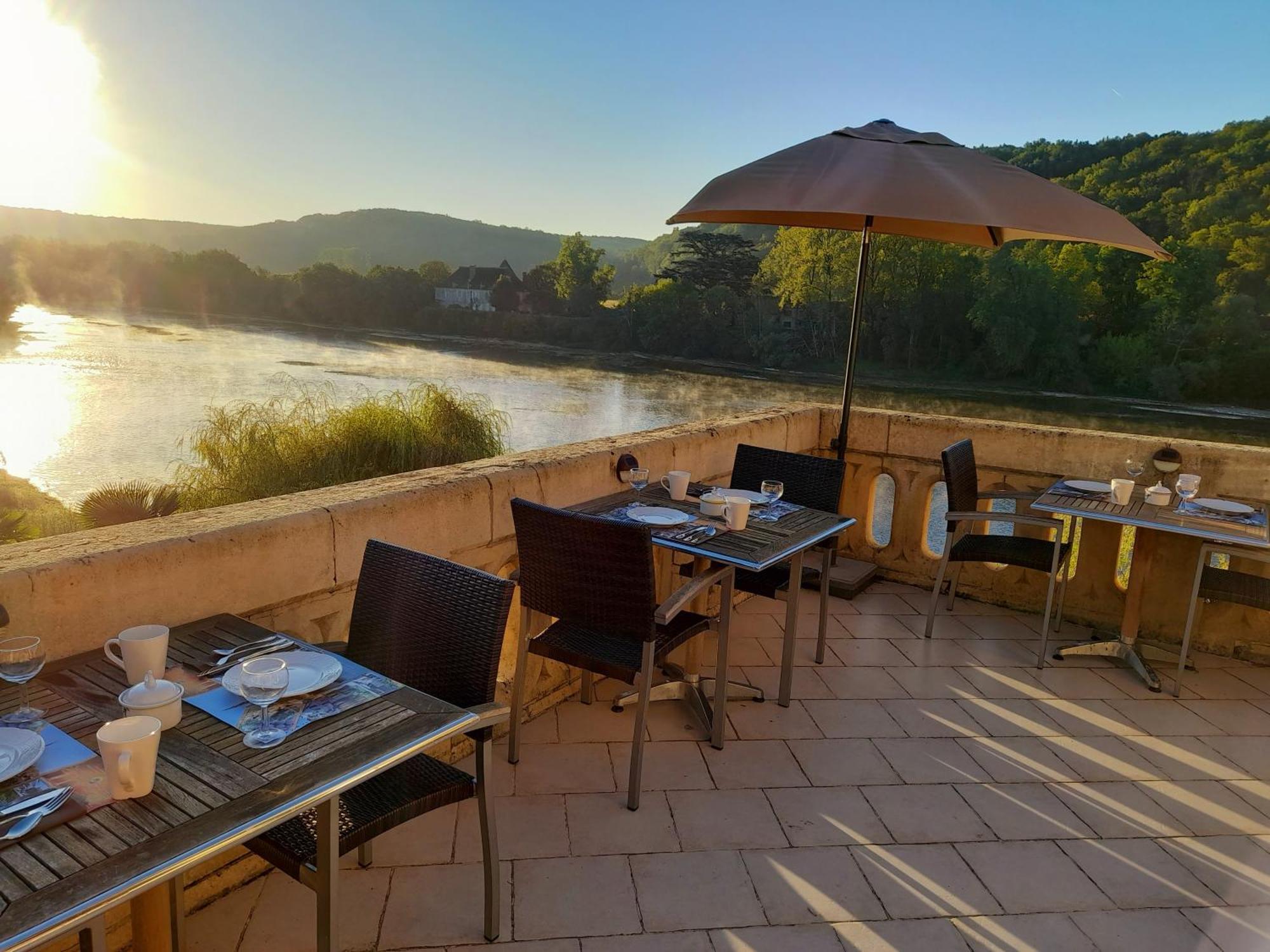 Les Magnolias Bed & Breakfast Lalinde Екстериор снимка