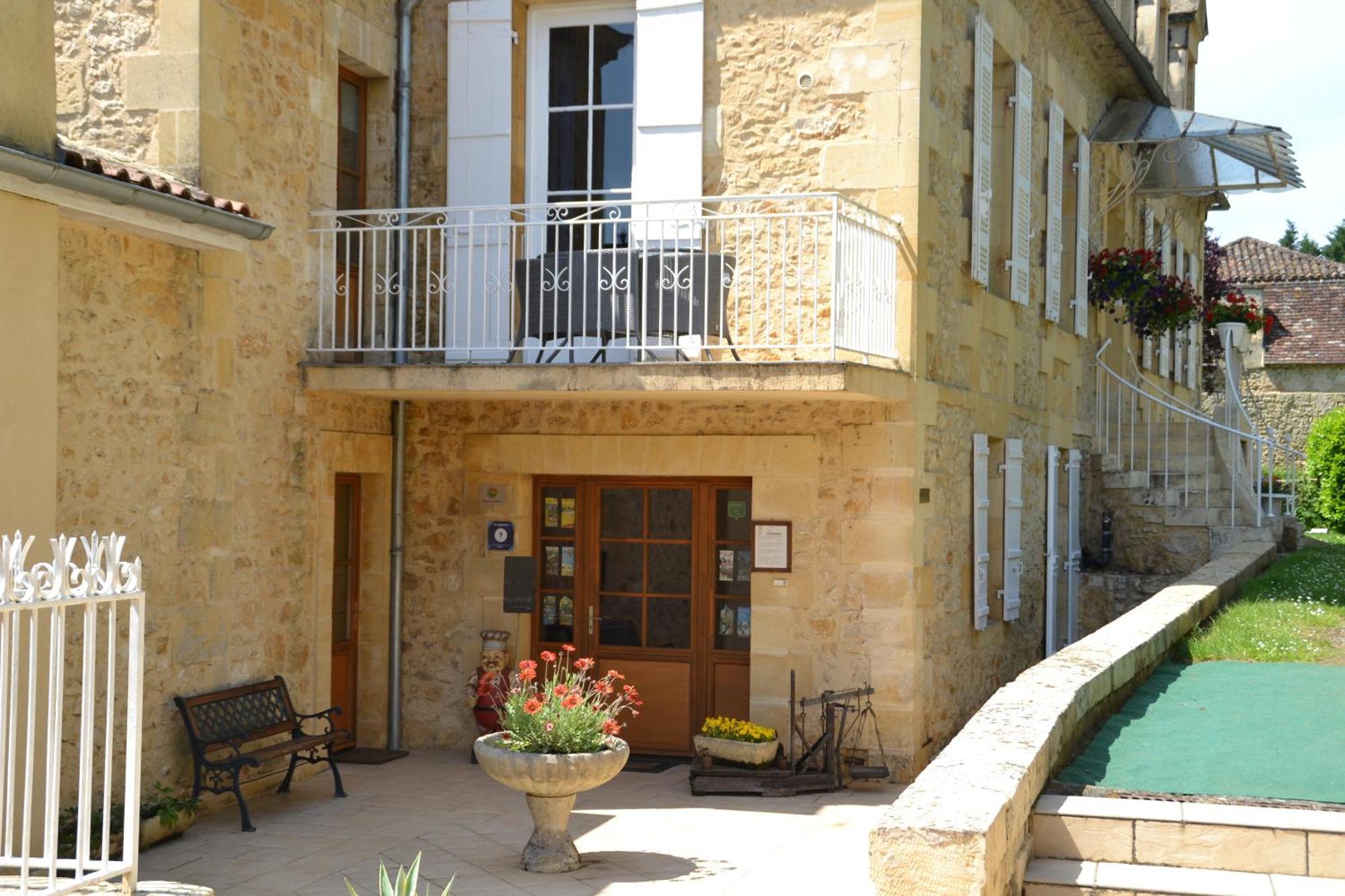 Les Magnolias Bed & Breakfast Lalinde Екстериор снимка